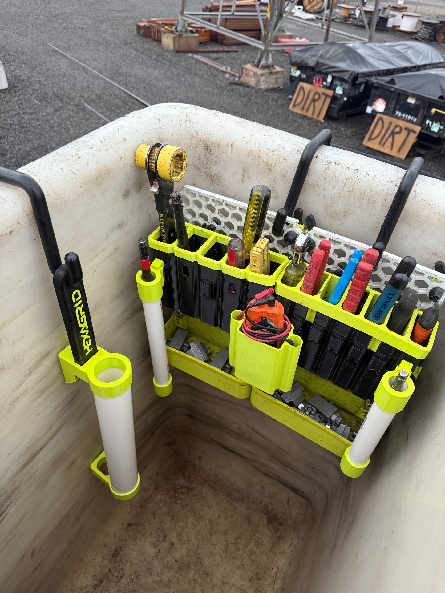 Mini extends stick holder