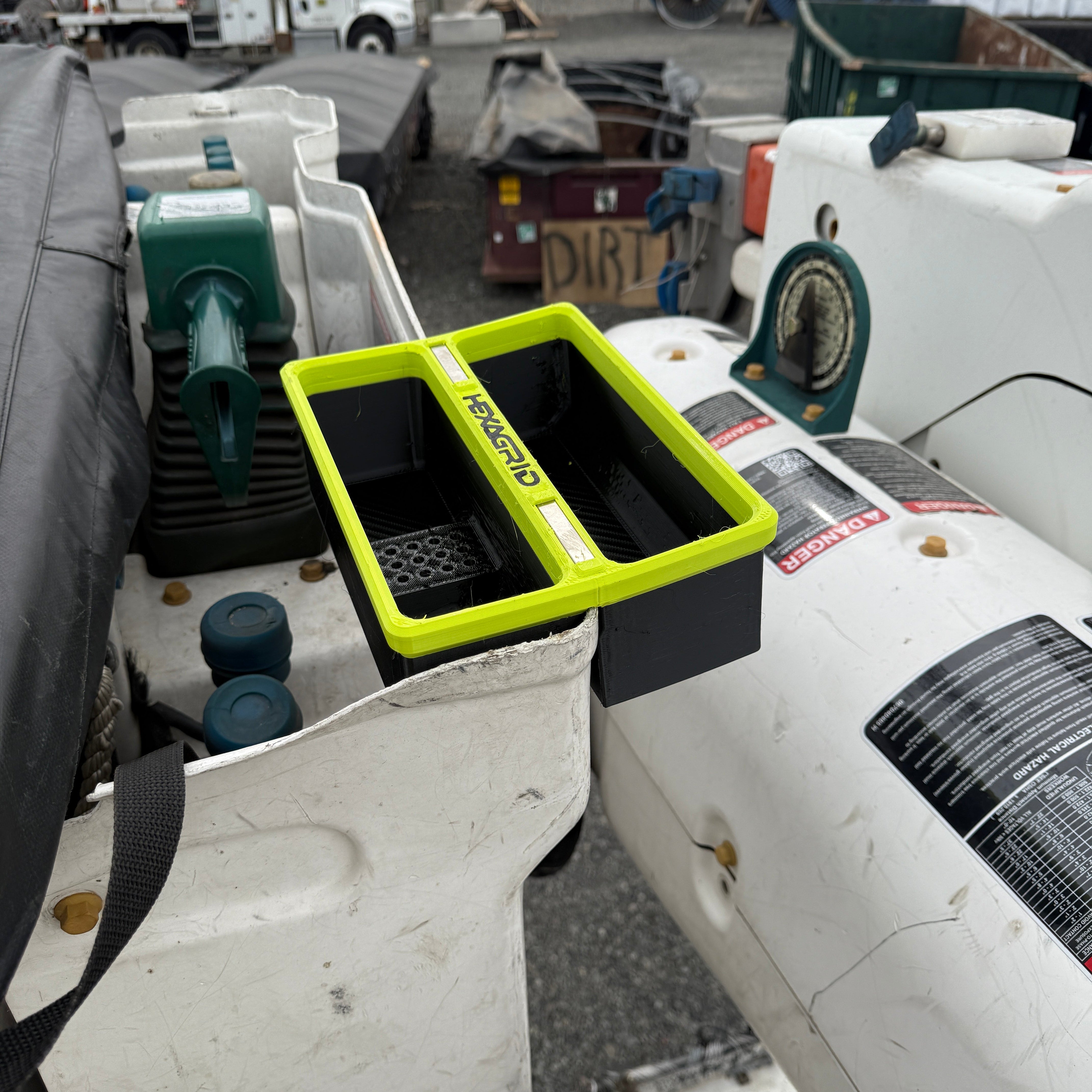Dual Lineman Bucket Tray